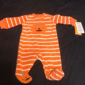 Newborn fleece pumpkin one piece sleeper NWT